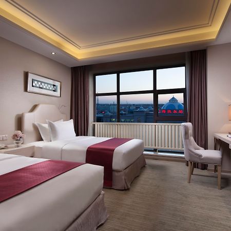 Holiday Inn & Suites Hulunbuir, An Ihg Hotel Экстерьер фото